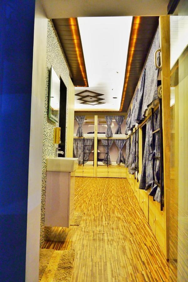 New India Hostel Bombaj